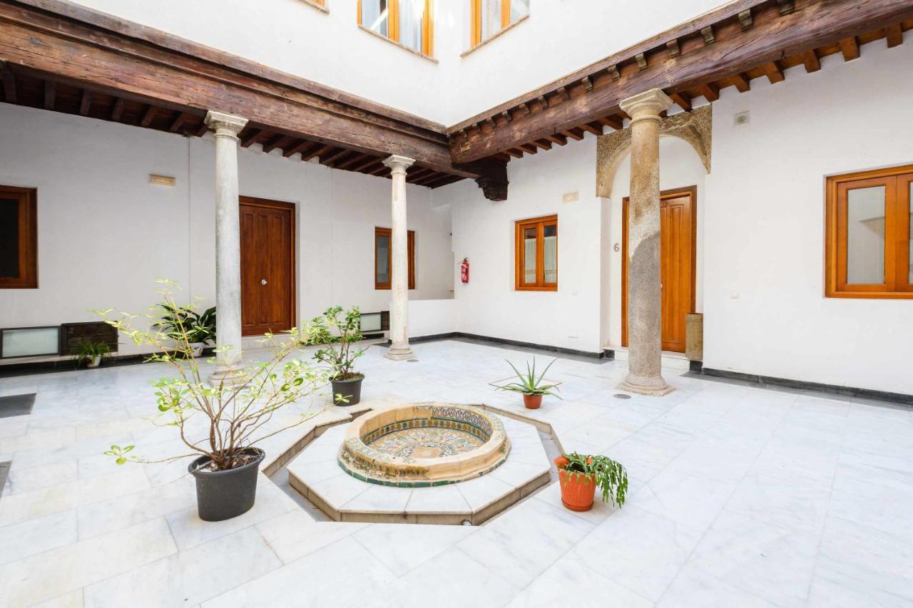 Apartamento Con Patio Junto A La Catedral By Toledo Ap 외부 사진